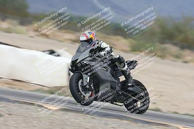 media/Sep-21-2025-Race Pace (Sun) [[98bf33ef95]]/Verified/7-Turn 7 (1120am)/